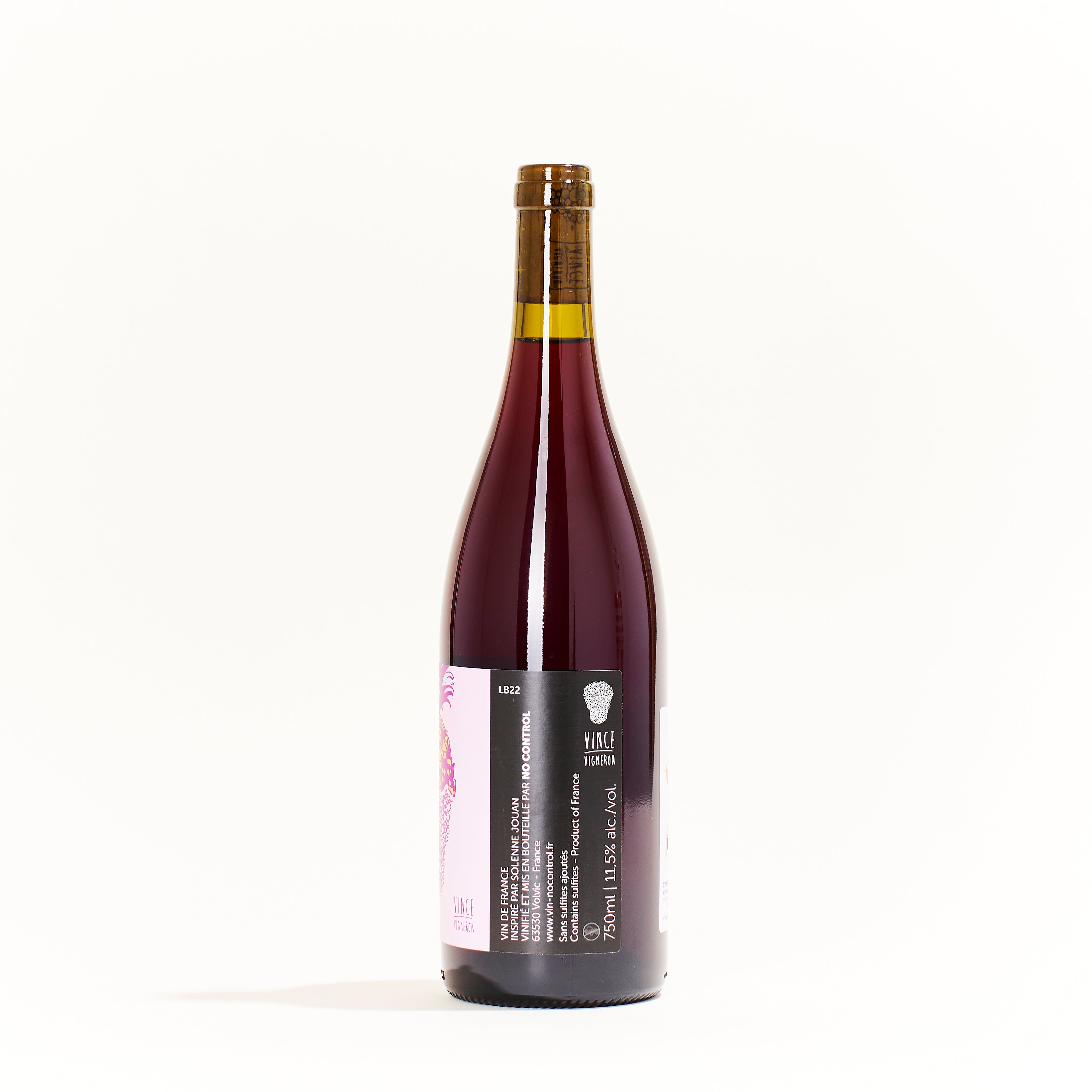 babinou-no-control-natural-Red-wine-Auvergne-France