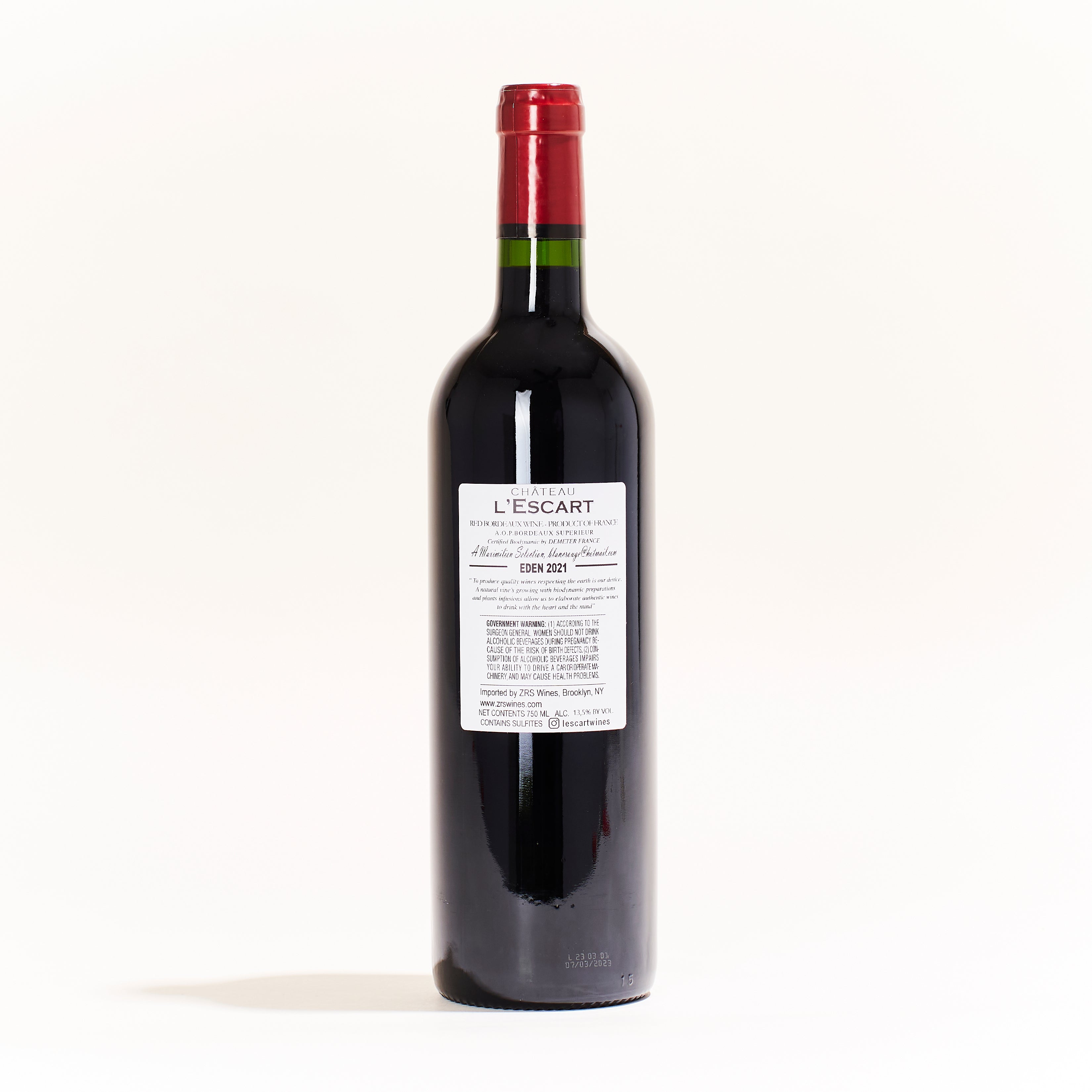 Chateau L&#39;Escart                                                            Supérieur Eden merlot, cabernet sauvignon natural red wine Bordeaux France back label