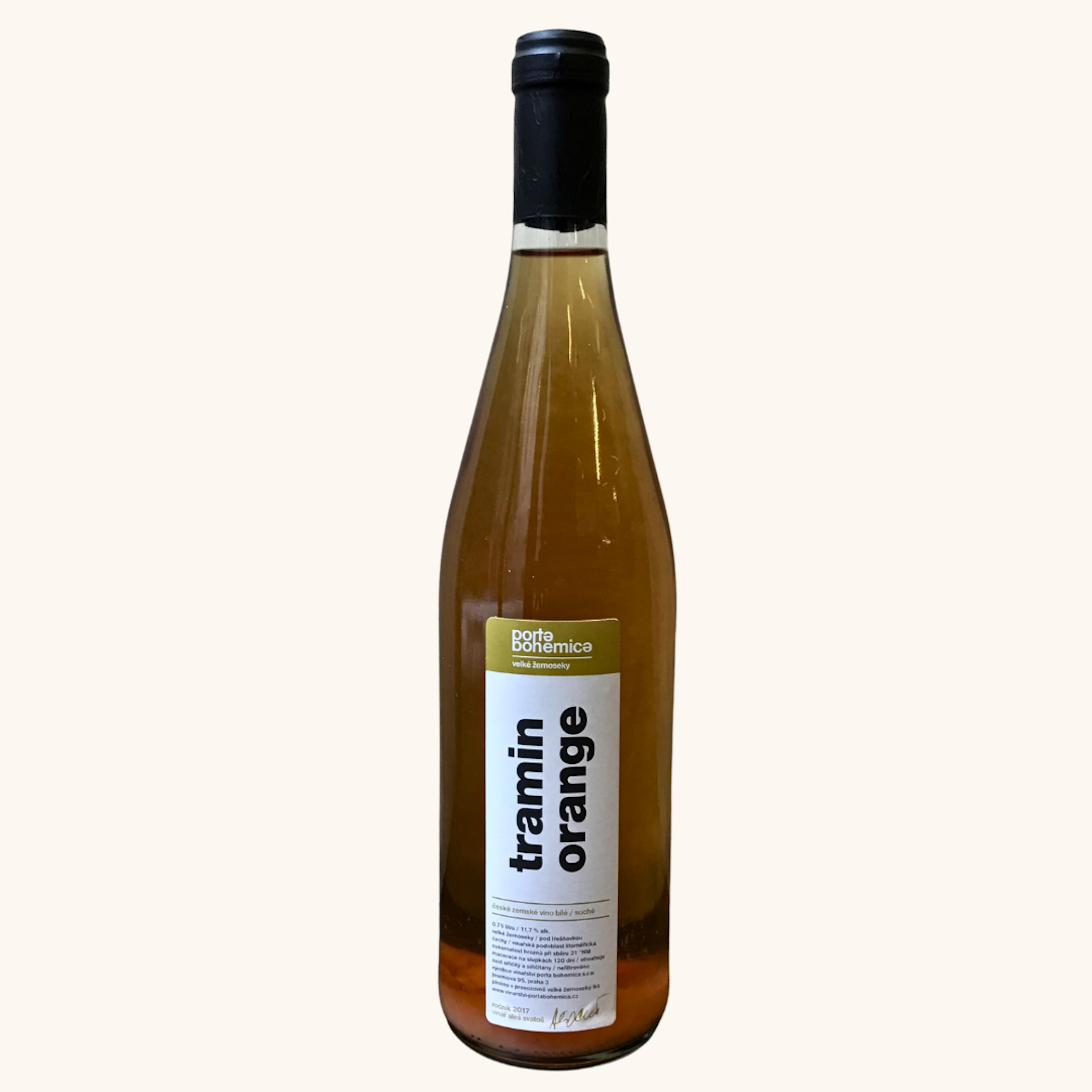 tramin-orange-porta-bohemica--natural-Orange-wine-Morava-Czech Republic