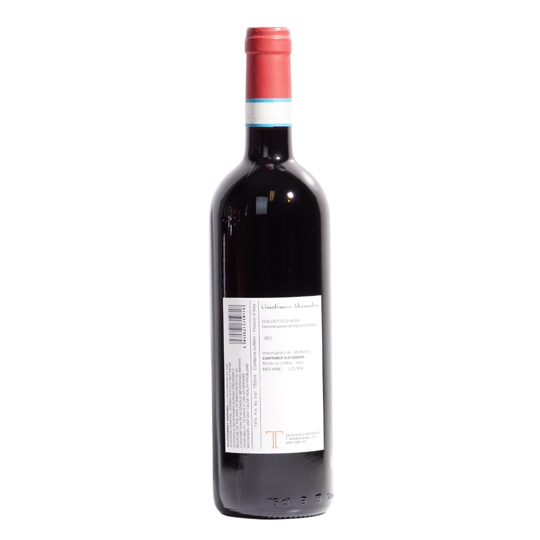 Dolcetto d’Alba DOC by Gianfranco Alessandria natural red wine from Piedmont Italy
