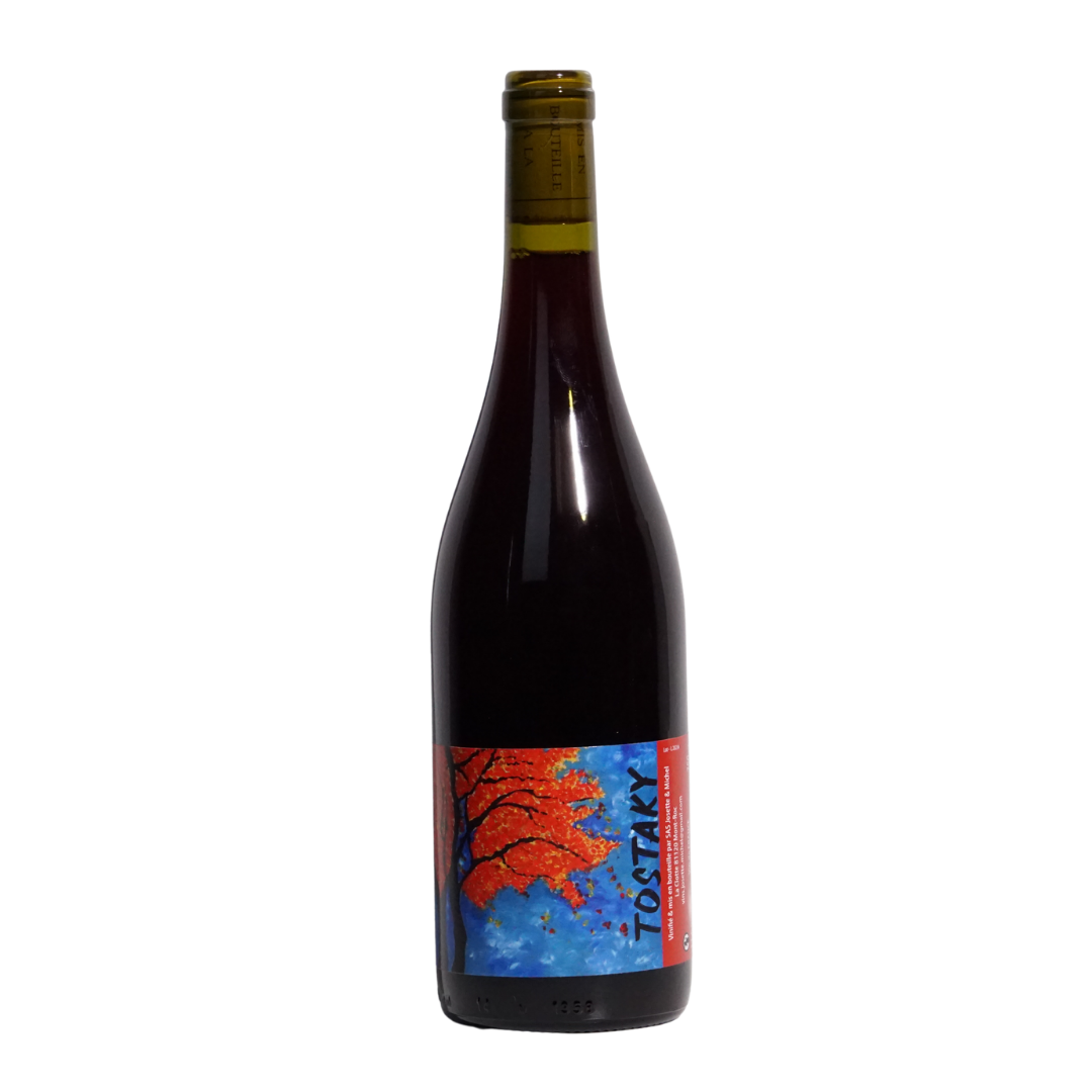 Tostaky VDF Red, a natural red wine from Roussillon, France made with Grenache and Syrah. Lightly structured with a rustic, easygoing style.