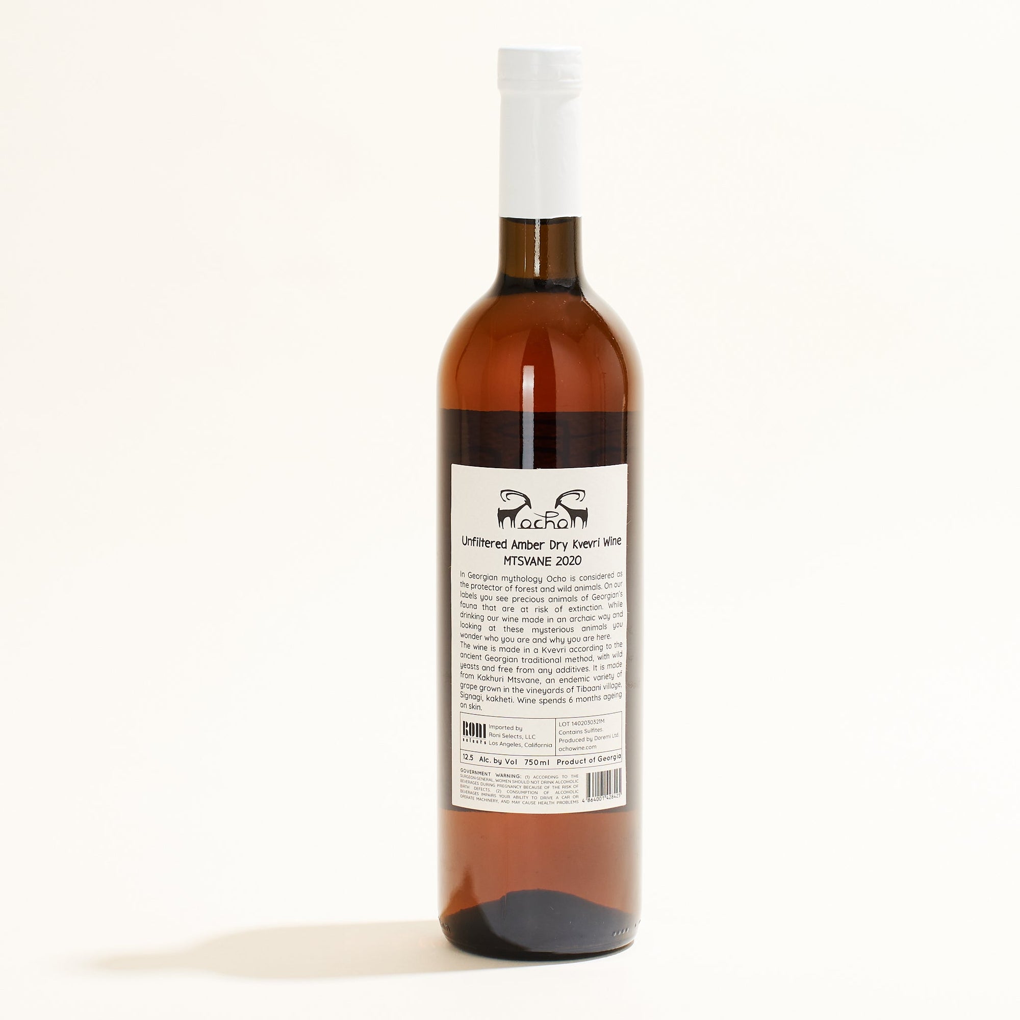 Do you believe? Ocho natural white wine Kakheti Georgia back