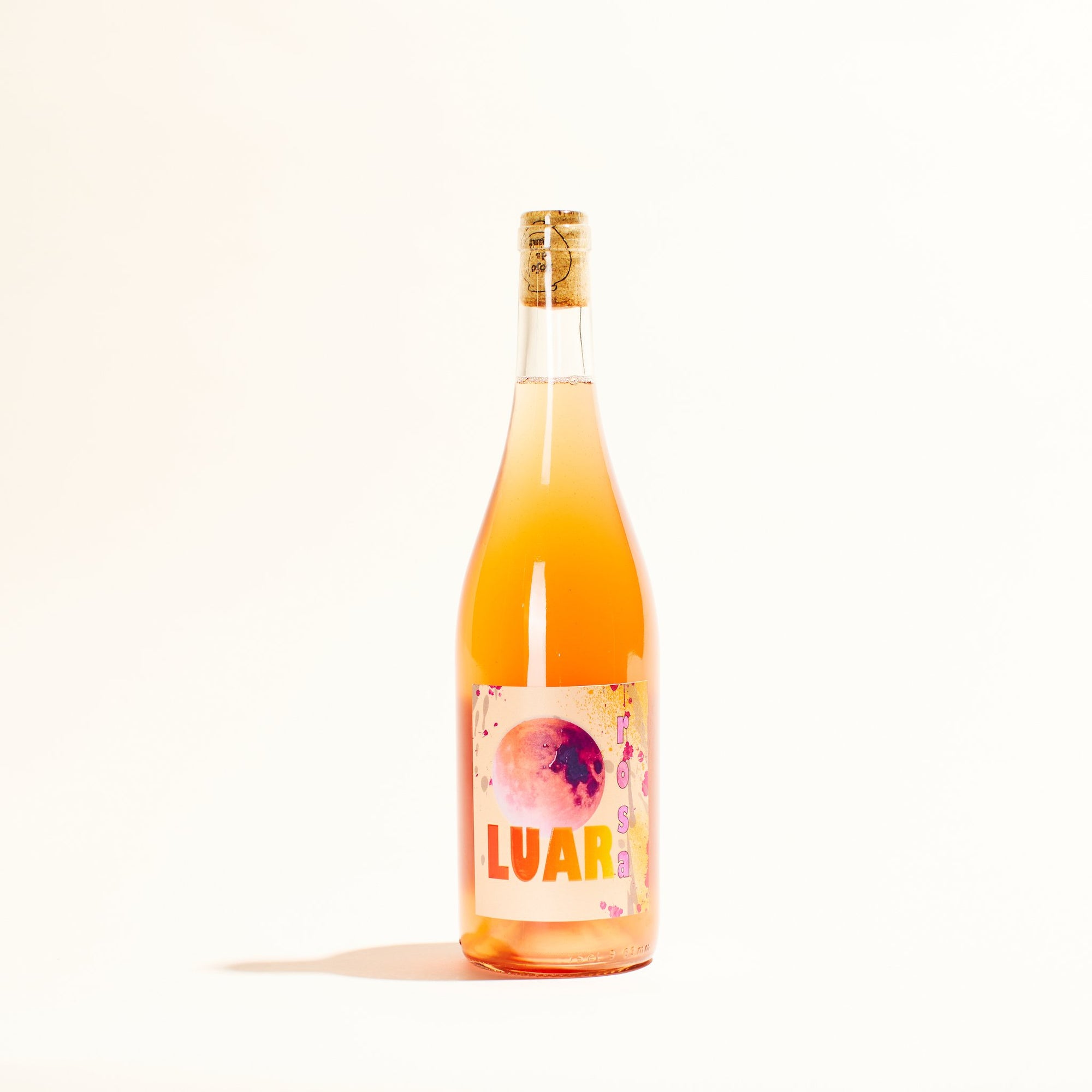 luar rosa by bojo do luar natural rose wine vinho verde from portugal front