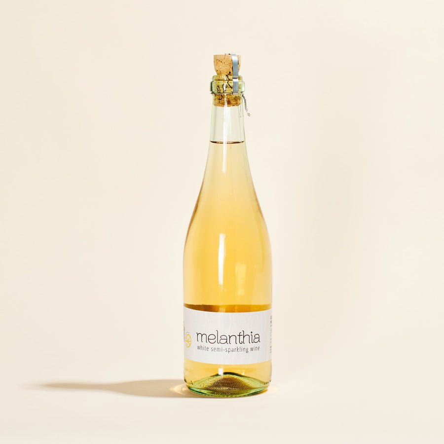 melanthia sparkling papras bio wines tyrnavos greece natural white wine 