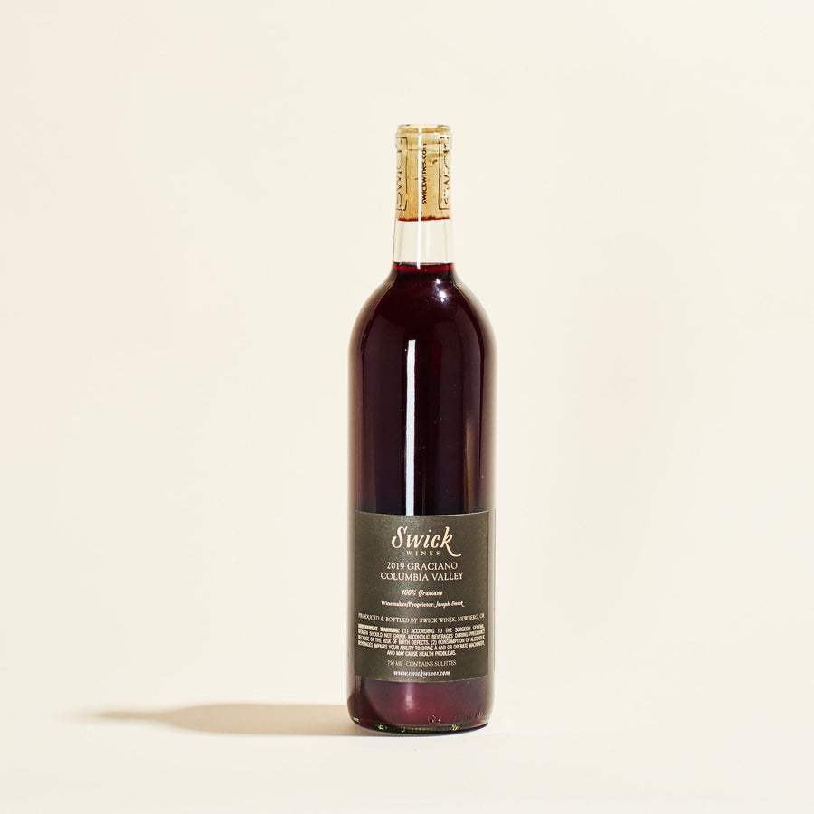 miuda swick wines natural red wine oregon usa 