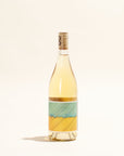 sauv blanc chardonnay natural white wine willamette valley usa front